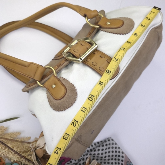 Gianni Bini Elegant White and Tan Leather Women's Satchel Bag - Picture 13 of 16